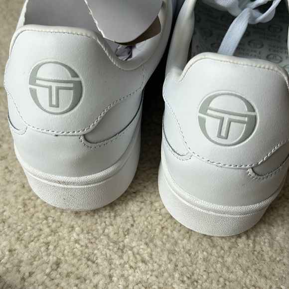 Brand new Sergio Tacchini mens sneakers - Picture 7 of 14